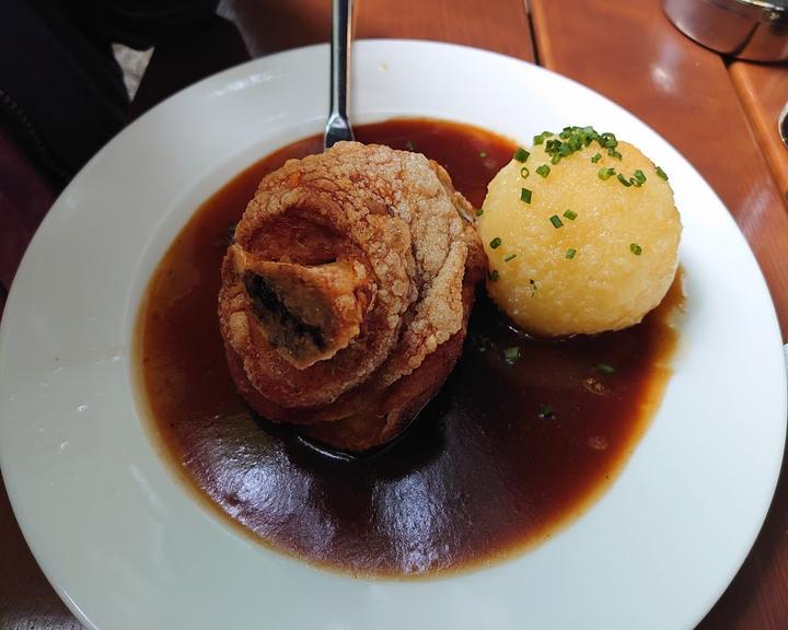 Hacker-Pschorr Wirtshaus im alten Augustiner Kloster